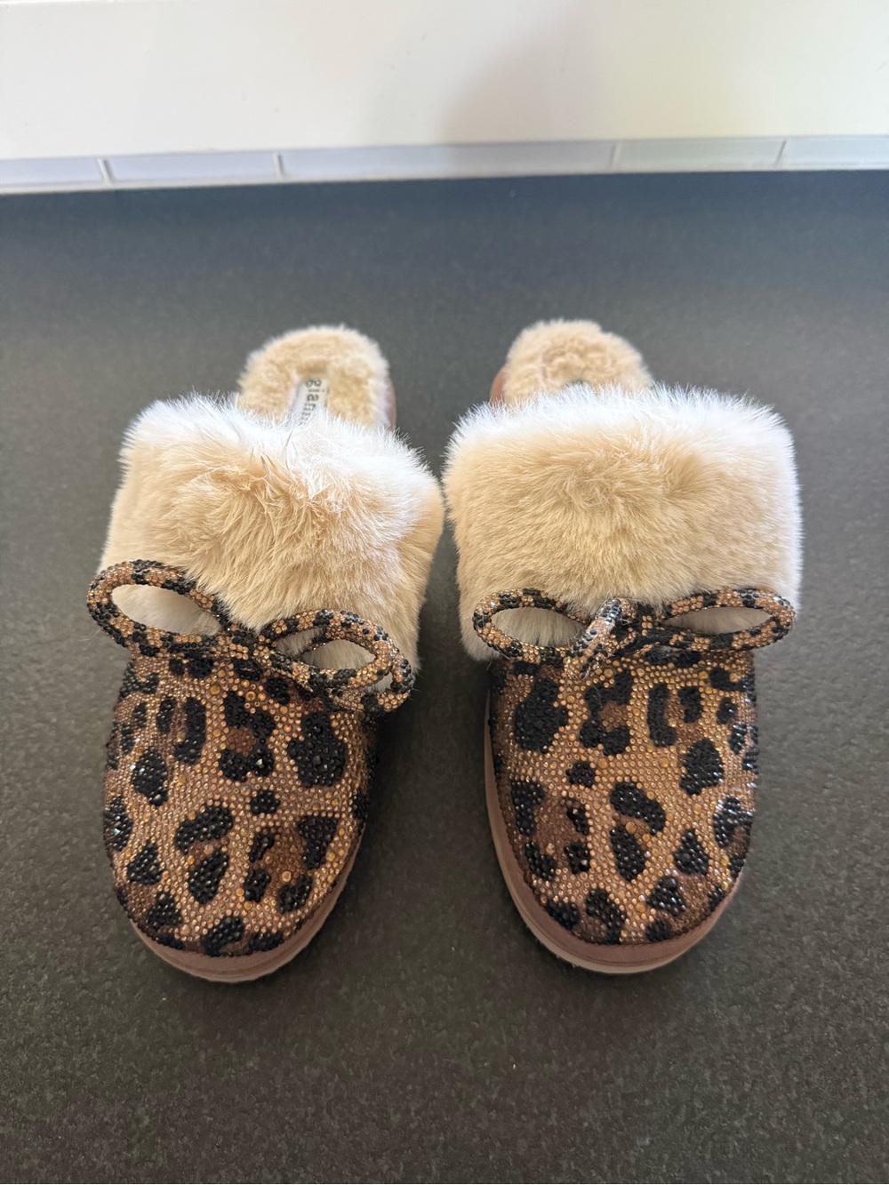 Giani Bini Faux Fur Sequins Leopard-Print Slide Slippers